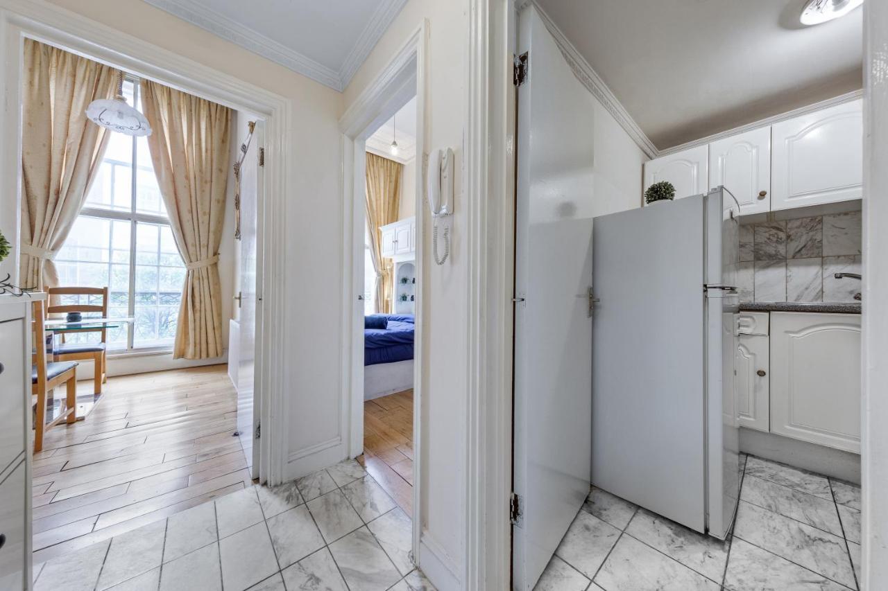 Flat In Baker Street Apartment London Bagian luar foto