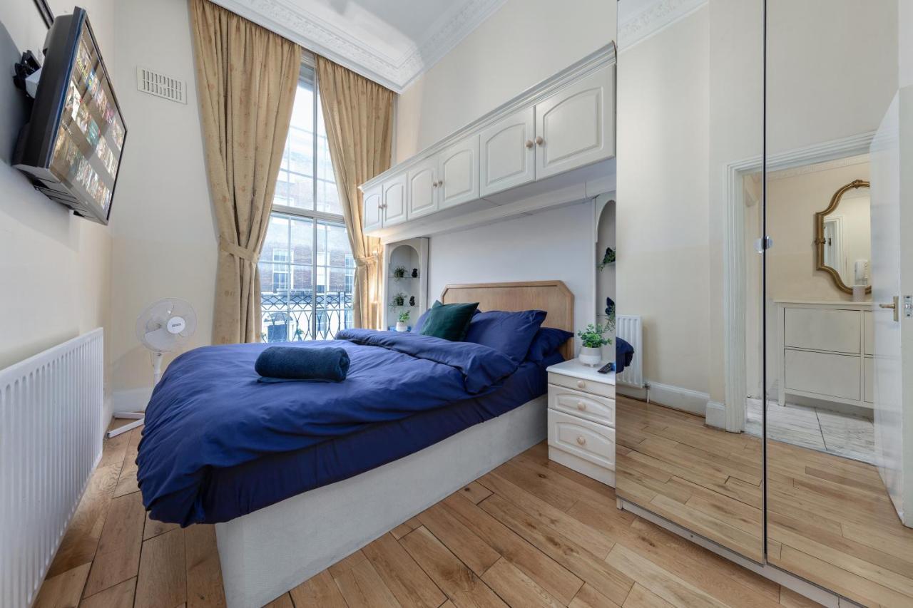 Flat In Baker Street Apartment London Bagian luar foto